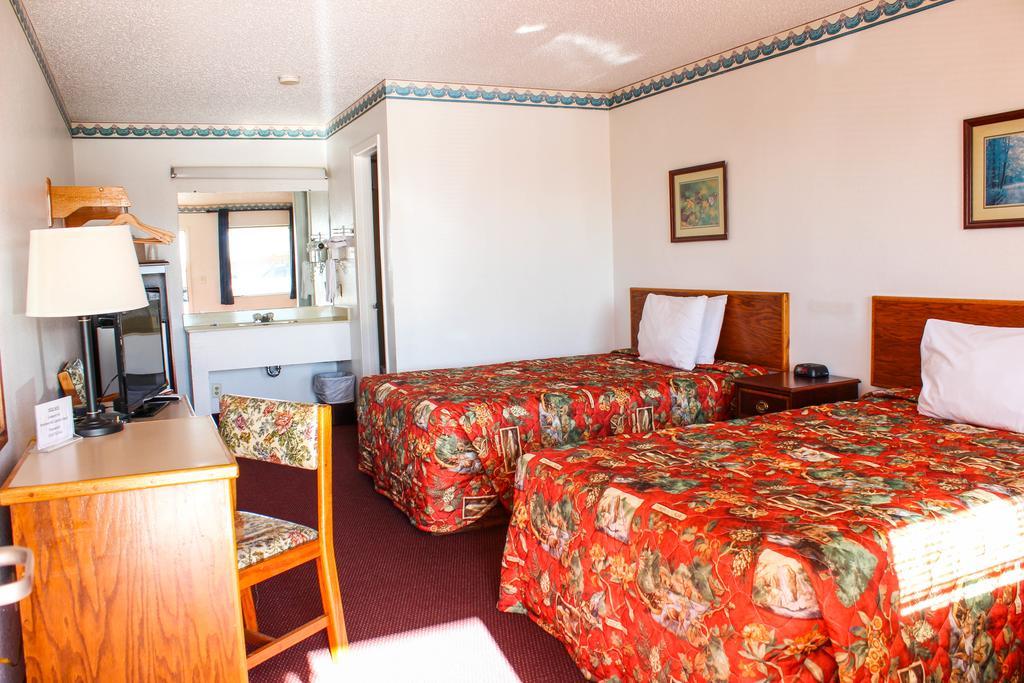 Westworld Country Inn Hubbard Esterno foto