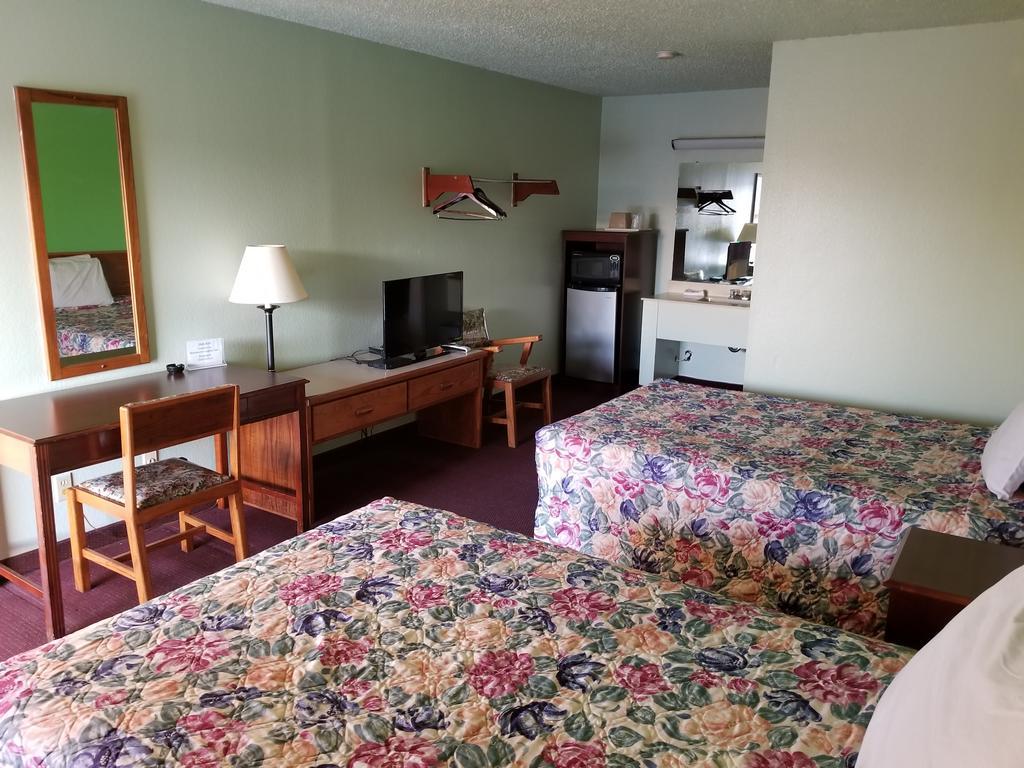 Westworld Country Inn Hubbard Esterno foto